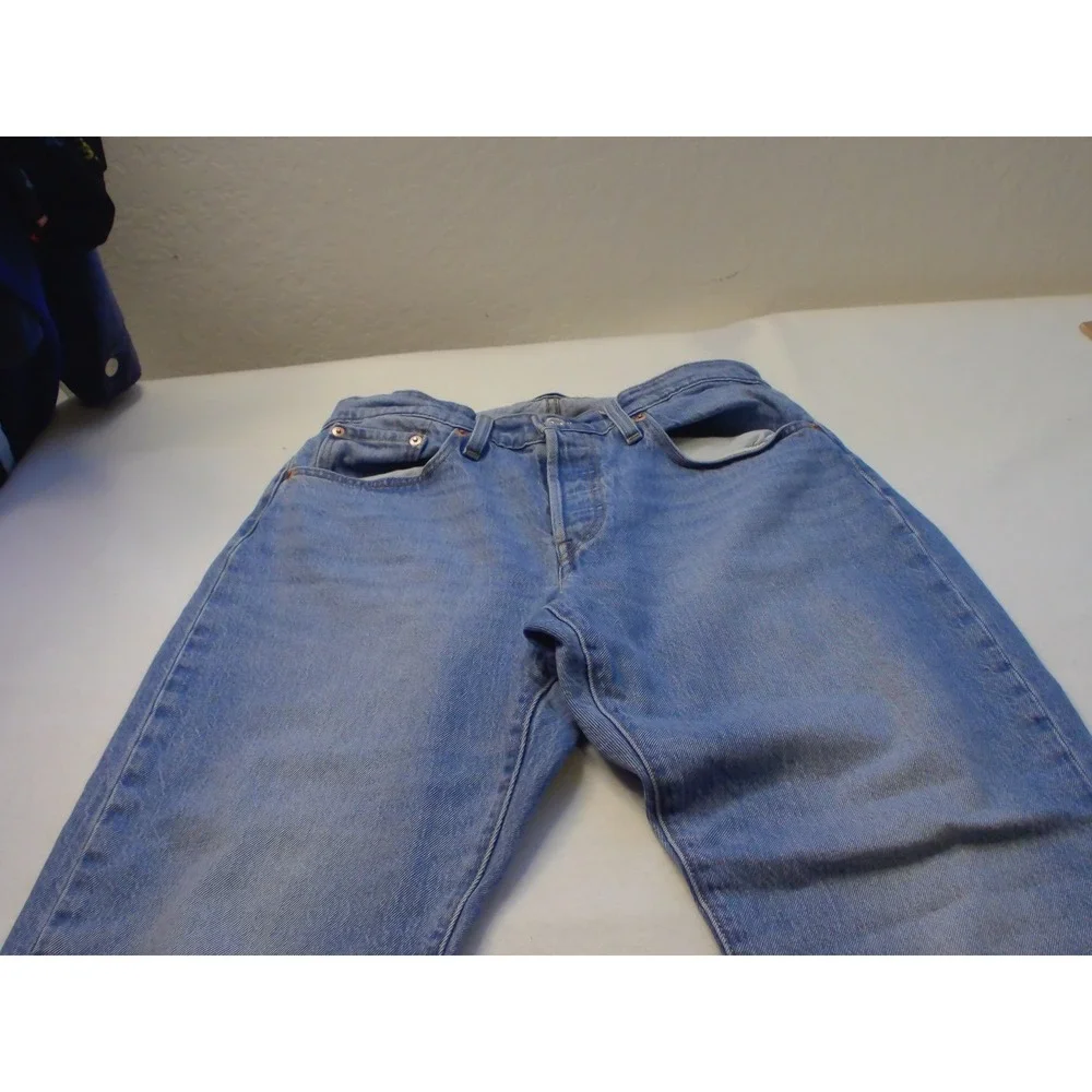 Levis 501 Curve Womens Straight Leg Jeans Blue Medium Denim W30 L30‎ Button Fly